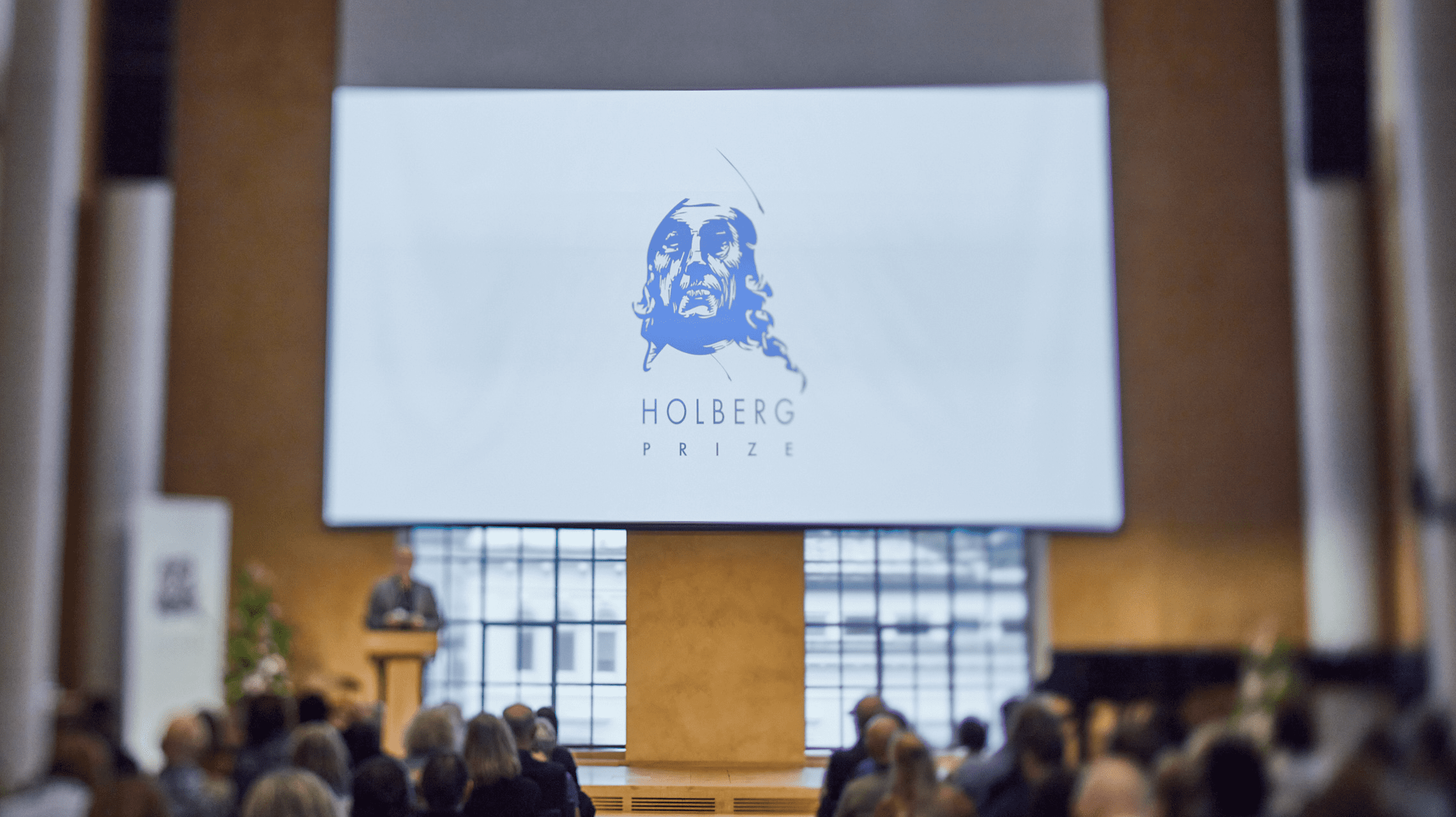 Avstandsbilde av talerstolen, Universitetsaulaen i Bergen.